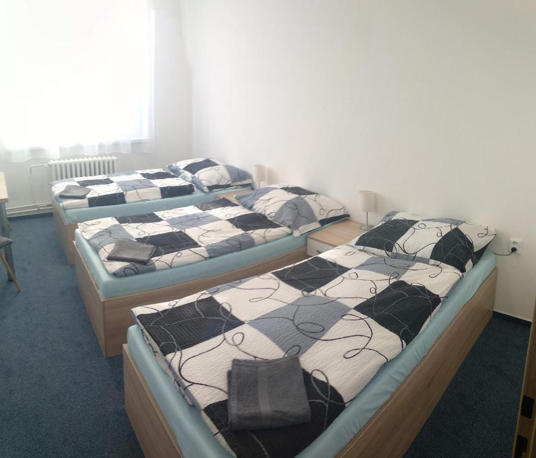 Sporthotel Milevsko Экстерьер фото