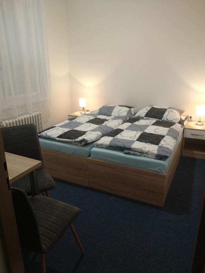 Sporthotel Milevsko Экстерьер фото